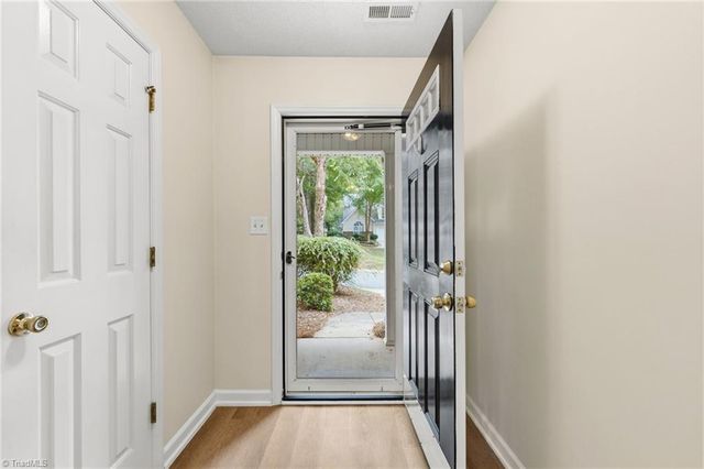 32 Josephine Circle, Greensboro, NC 27410