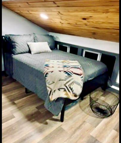 373 N Saddle Surrey Road, Coldspring, TX 77331