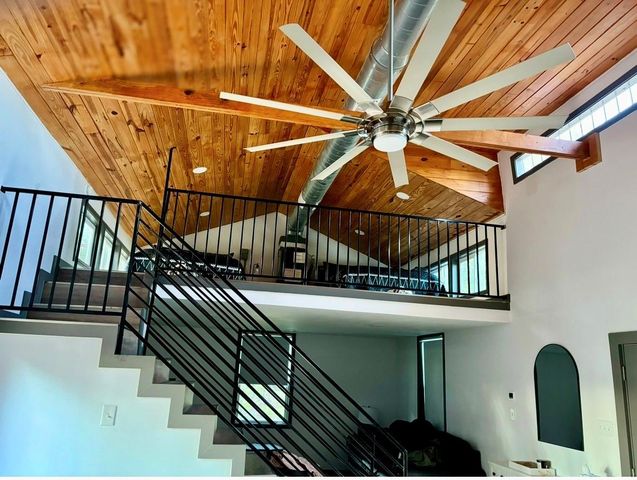 373 N Saddle Surrey Road, Coldspring, TX 77331