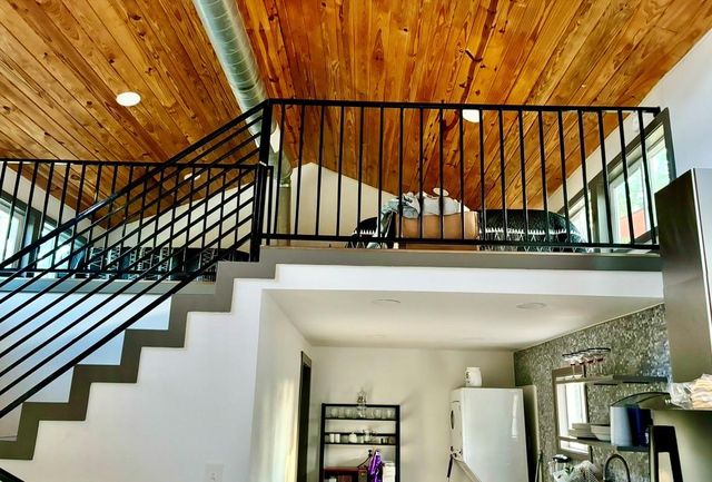 373 N Saddle Surrey Road, Coldspring, TX 77331