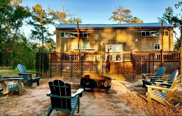 373 N Saddle Surrey Road, Coldspring, TX 77331