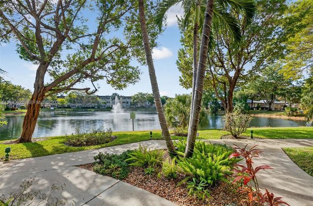 5000 NW 36th Street 410, Lauderdale Lakes, FL 33319