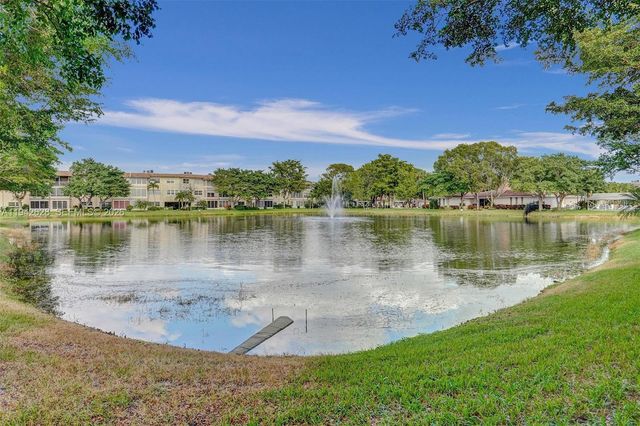 5000 NW 36th Street 410, Lauderdale Lakes, FL 33319