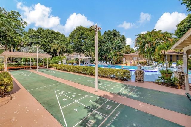 5000 NW 36th Street 410, Lauderdale Lakes, FL 33319