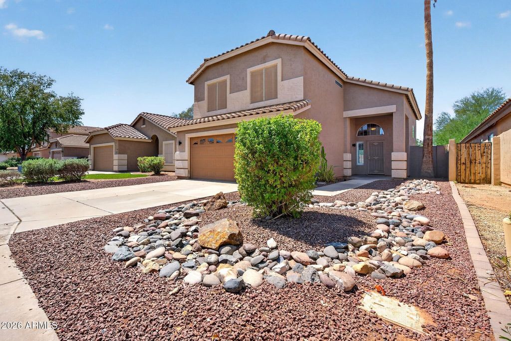 1328 S HERITAGE Drive, Gilbert, AZ 85296 — exterior