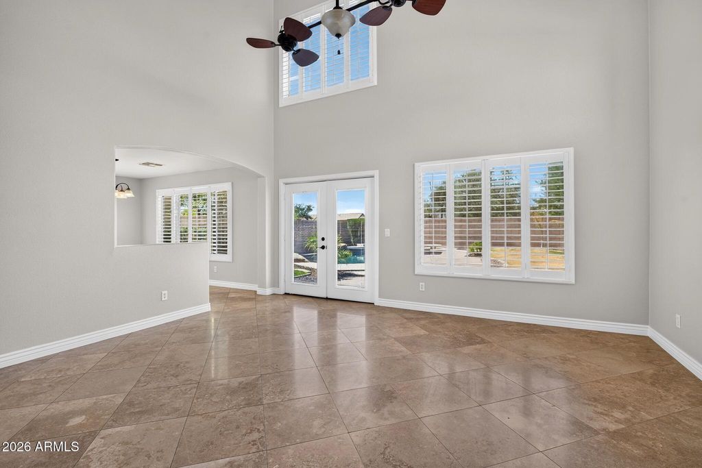1328 S HERITAGE Drive, Gilbert, AZ 85296 — photo 3
