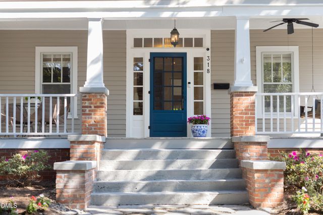 318 W Queen Street, Hillsborough, NC 27278
