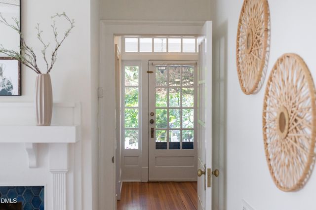 318 W Queen Street, Hillsborough, NC 27278