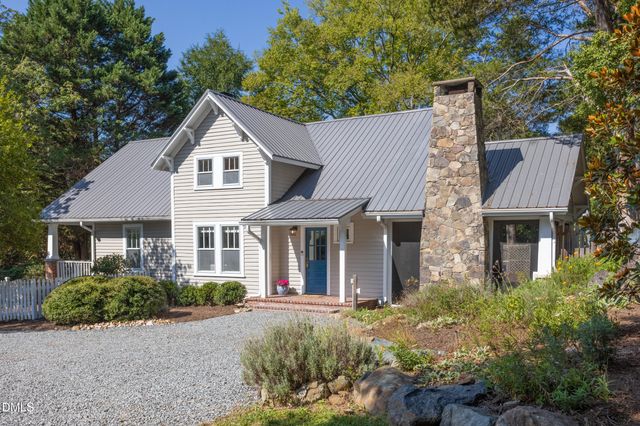 318 W Queen Street, Hillsborough, NC 27278