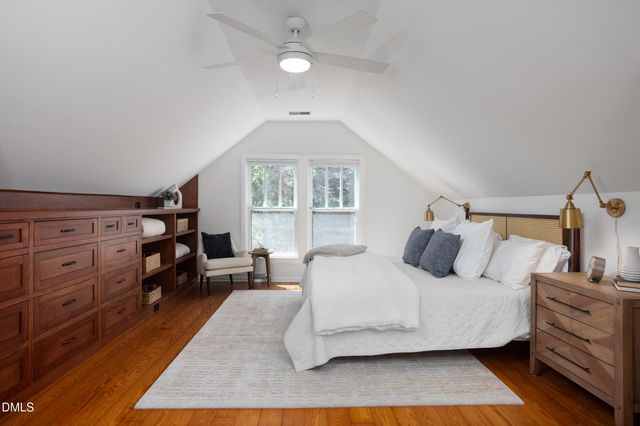 318 W Queen Street, Hillsborough, NC 27278