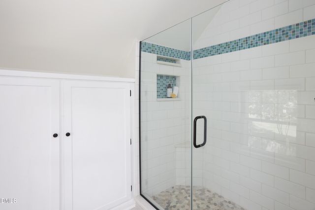 318 W Queen Street, Hillsborough, NC 27278