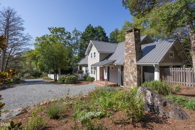 318 W Queen Street, Hillsborough, NC 27278
