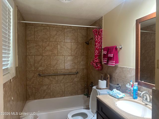 751 Neering Trail, Jackson, MS 39206