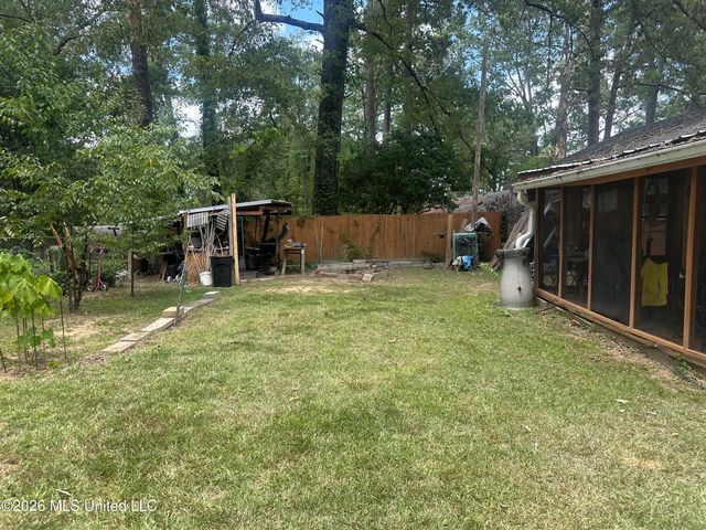 751 Neering Trail, Jackson, MS 39206