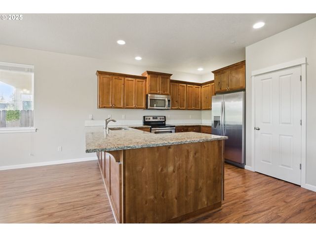 3016 Ne 75TH St, Vancouver, WA 98665