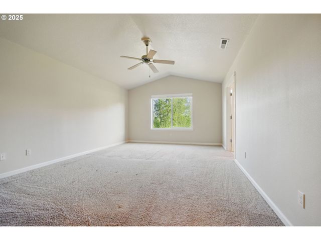 3016 Ne 75TH St, Vancouver, WA 98665