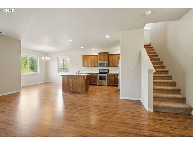 3016 Ne 75TH St, Vancouver, WA 98665