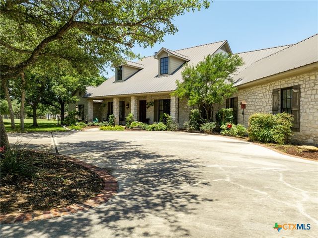 840 Winding Trail, Crawford, TX 76638