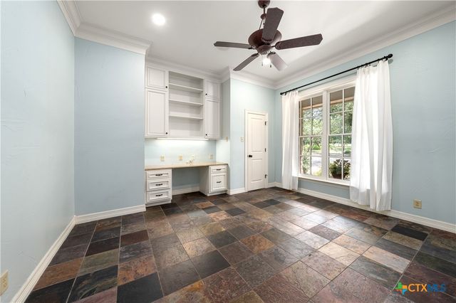 840 Winding Trail, Crawford, TX 76638