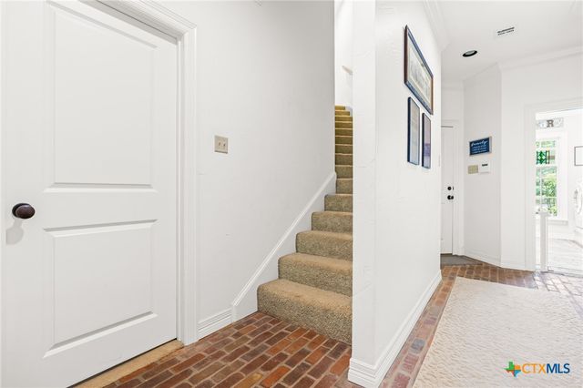 840 Winding Trail, Crawford, TX 76638