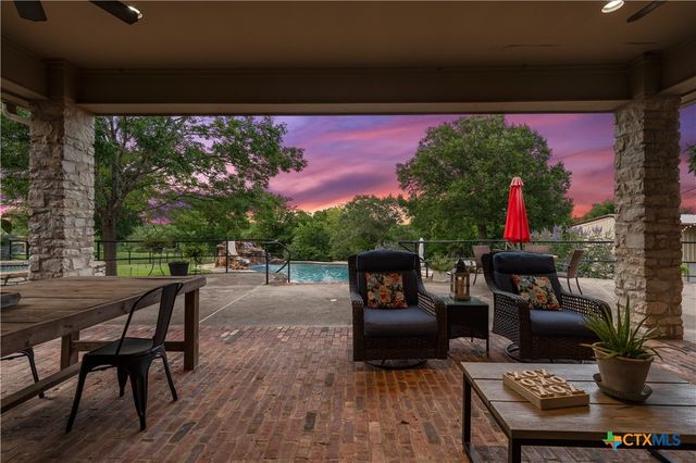840 Winding Trail, Crawford, TX 76638