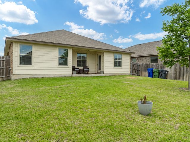 3216 Jackal Drive, Lorena, TX 76655