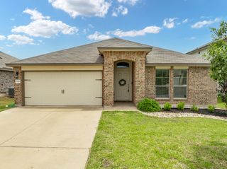 3216 Jackal Drive, Lorena, TX 76655