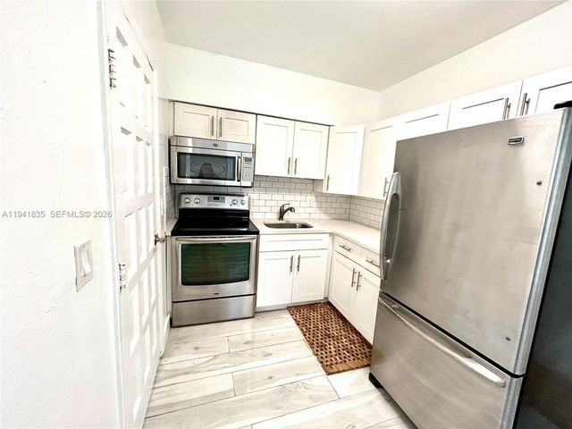 6701 NE Miami Pl 1, Miami, FL 33138