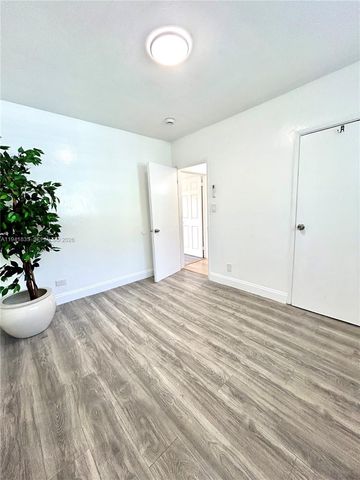 6701 NE Miami Pl 1, Miami, FL 33138