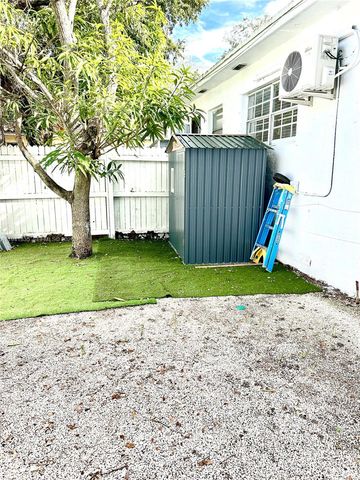 6701 NE Miami Pl 1, Miami, FL 33138