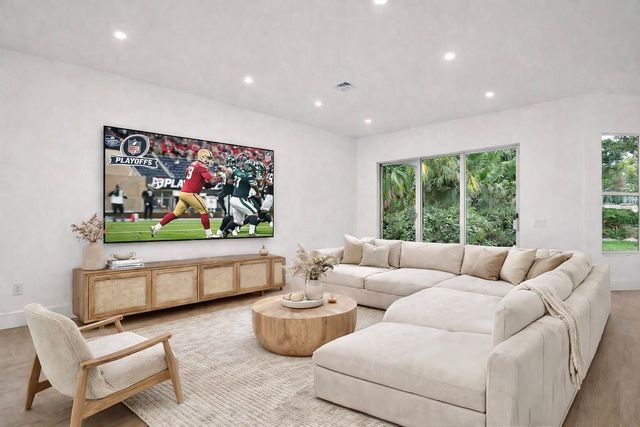 11524 Corazon Court, Boynton Beach, FL 33437