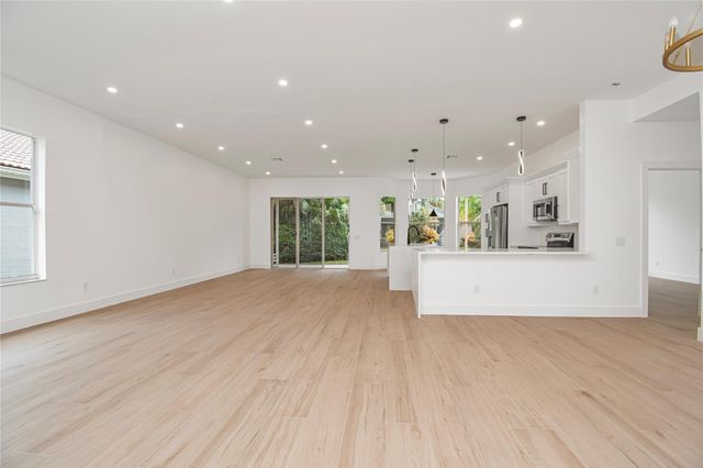 11524 Corazon Court, Boynton Beach, FL 33437