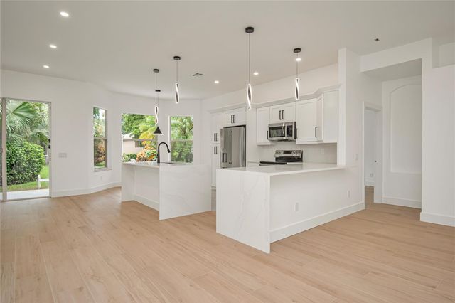 11524 Corazon Court, Boynton Beach, FL 33437