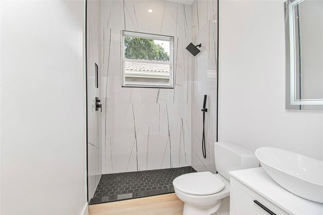 11524 Corazon Court, Boynton Beach, FL 33437