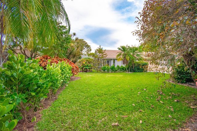 11524 Corazon Court, Boynton Beach, FL 33437