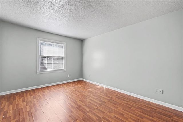 192 Rue Fontaine, Lithonia, GA 30038