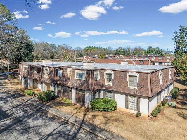 192 Rue Fontaine, Lithonia, GA 30038