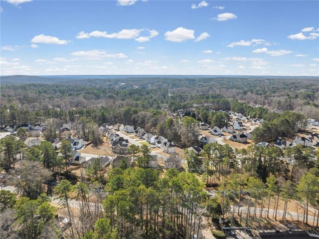 192 Rue Fontaine, Lithonia, GA 30038