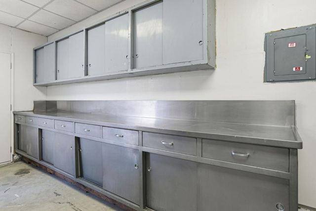 3300 El Sobrante Street, San Mateo, CA 94403