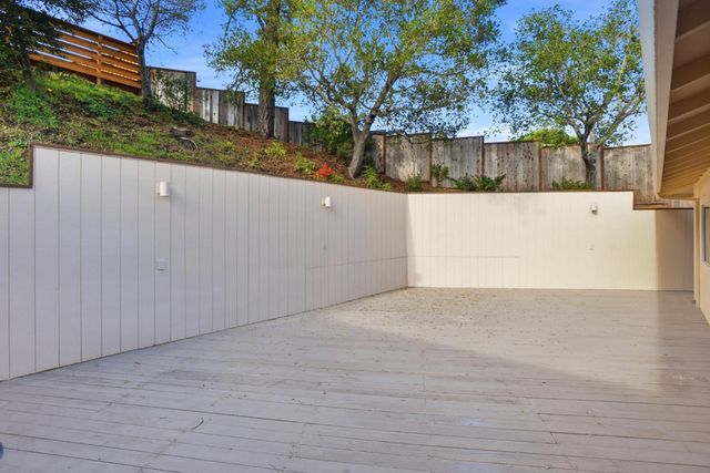 3300 El Sobrante Street, San Mateo, CA 94403