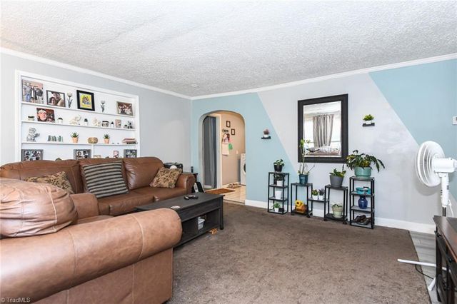 4728 Bowman Avenue, Greensboro, NC 27407