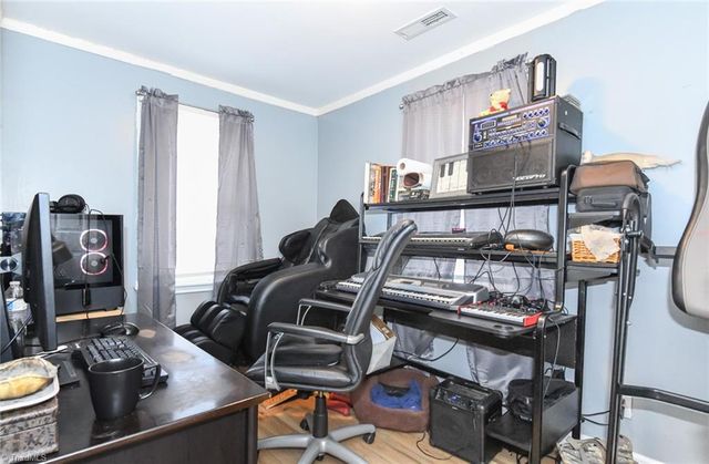 4728 Bowman Avenue, Greensboro, NC 27407