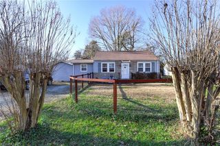 4728 Bowman Avenue, Greensboro, NC 27407
