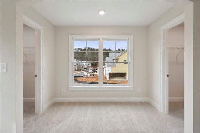 5807 Creek Indian Drive, Sugar Hill, GA 30518