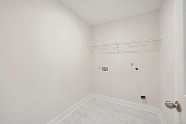 5807 Creek Indian Drive, Sugar Hill, GA 30518