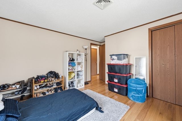 255 Cedar Brook Rd, Lynn, MA 01904