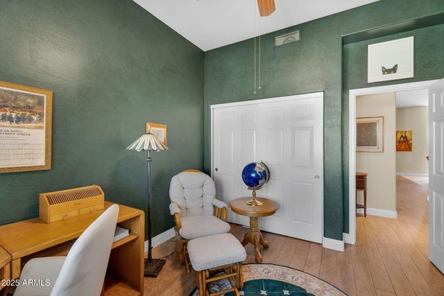 6387 W PONTIAC Drive, Glendale, AZ 85308