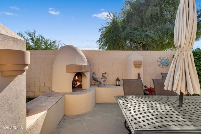 6387 W PONTIAC Drive, Glendale, AZ 85308