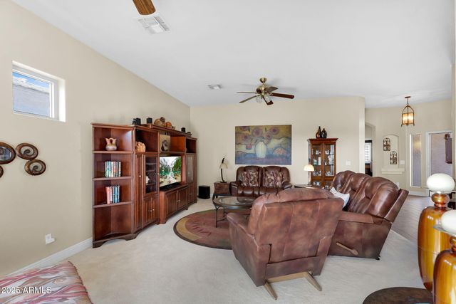 6387 W PONTIAC Drive, Glendale, AZ 85308