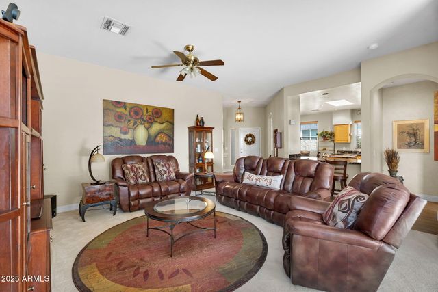 6387 W PONTIAC Drive, Glendale, AZ 85308